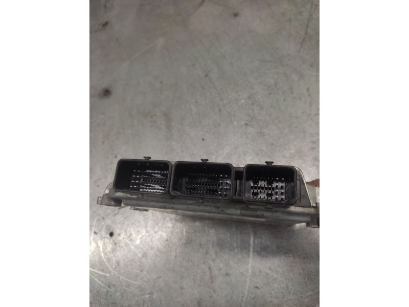 Recambio de centralita motor uce para ford focus berlina (cap) ambiente (d) referencia OEM IAM 4M5112A650JK  