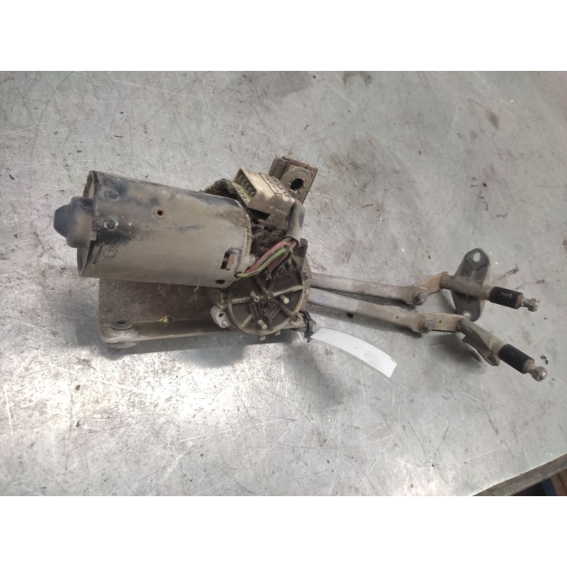 Recambio de motor limpia delantero para peugeot 205 berlina referencia OEM IAM  5 PINS 