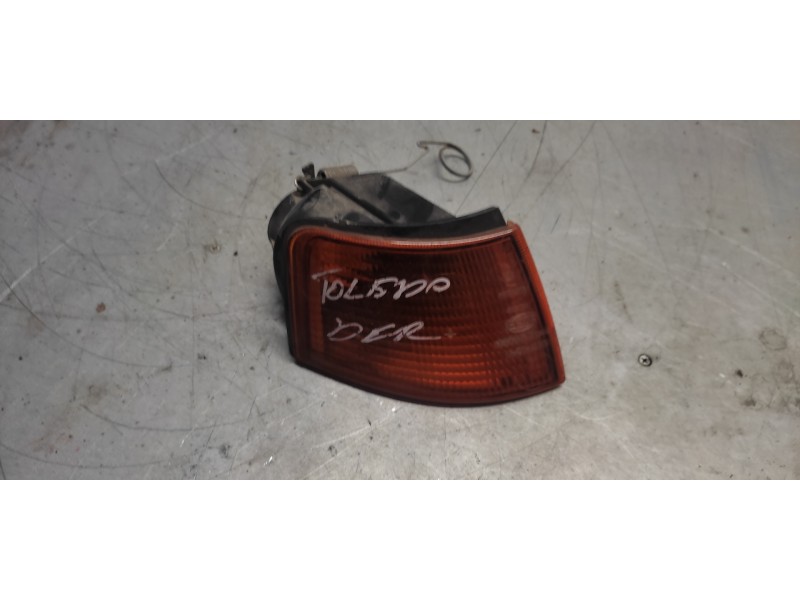 Recambio de piloto delantero derecho para seat toledo (1l) 1.9 diesel cat (1y) referencia OEM IAM   