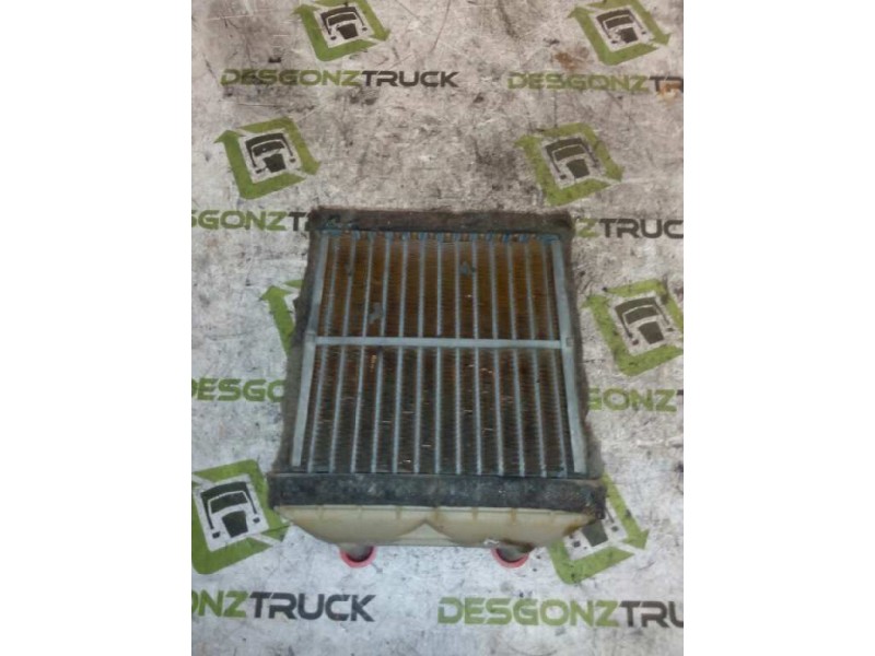 Recambio de radiador interior aire acondicionado para nissan trucks l80.09 l80.14 referencia OEM IAM   