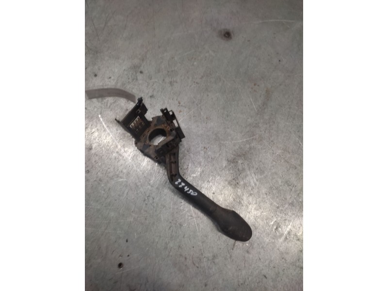 Recambio de mando limpia para volkswagen t4 transporter/furgoneta (mod. 1991) combi referencia OEM IAM 703953503AK  