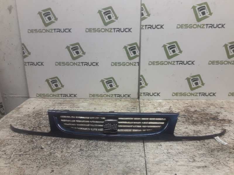 Recambio de rejilla delantera central para seat ibiza (6k) básico referencia OEM IAM 6K0854643  