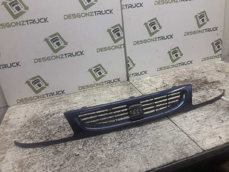 Recambio de rejilla delantera central para seat ibiza (6k) básico referencia OEM IAM 6K0854643  