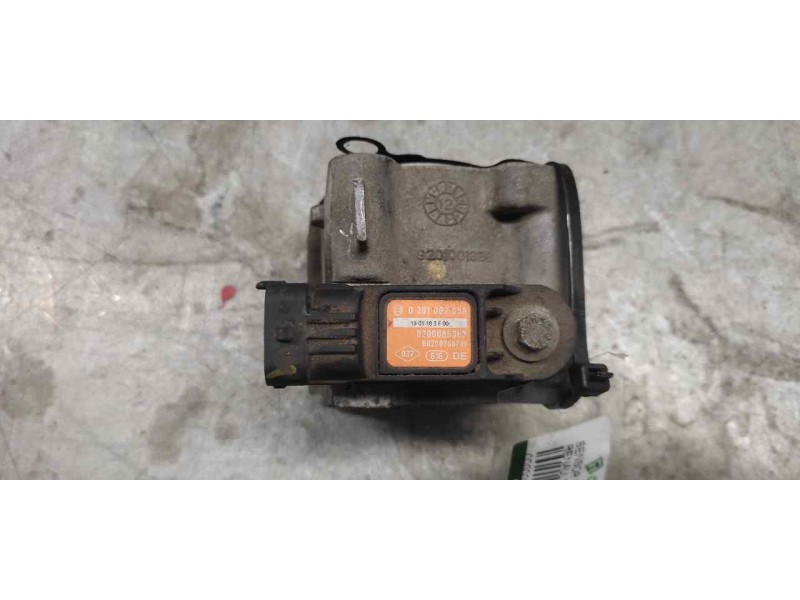 Recambio de sensor presion para renault master kofferaufbau l3h1 3,5t referencia OEM IAM 0281002958 8200685363 3 PINS