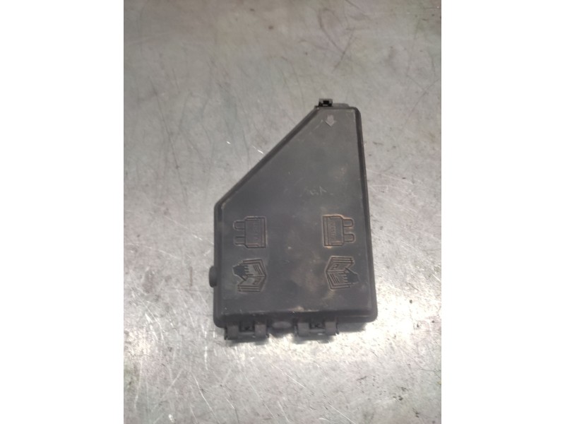 Recambio de caja reles / fusibles para land rover freelander (ln) e targa referencia OEM IAM 193315071101  