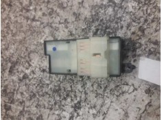 Recambio de mando elevalunas delantero izquierdo para nissan almera (n16/e) acenta referencia OEM IAM  14 PINS  2