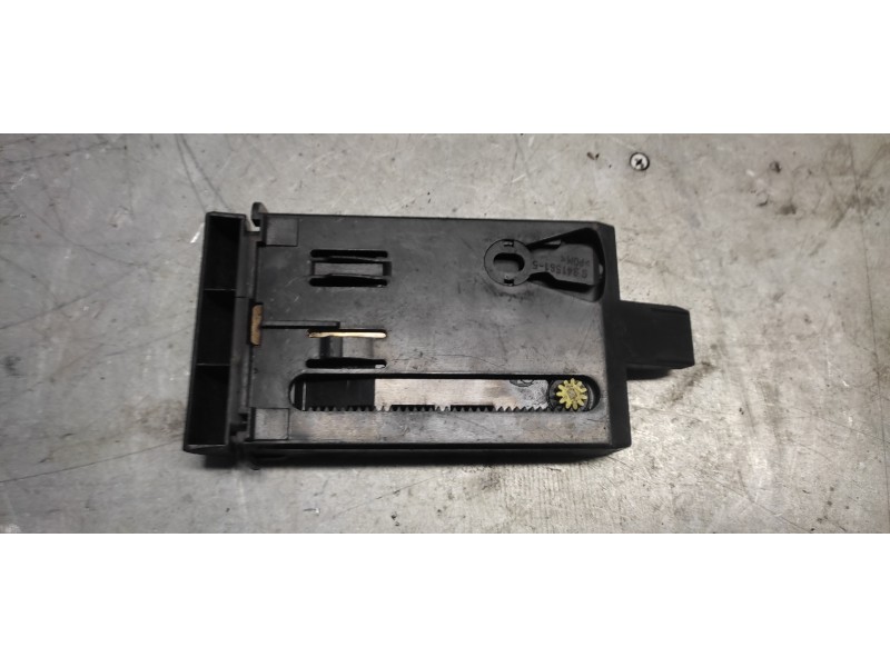 Recambio de cenicero para seat cordoba berlina (6k2) 1.9 diesel (1y) referencia OEM IAM 6K0941561  