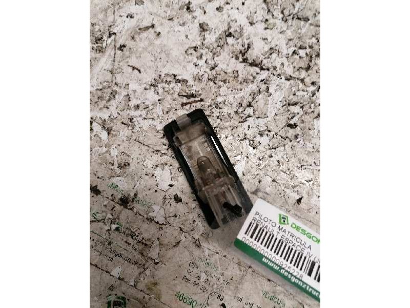 Recambio de piloto matricula para renault espace iv (jk0) dynamique referencia OEM IAM 8200013577F 2 PINS 