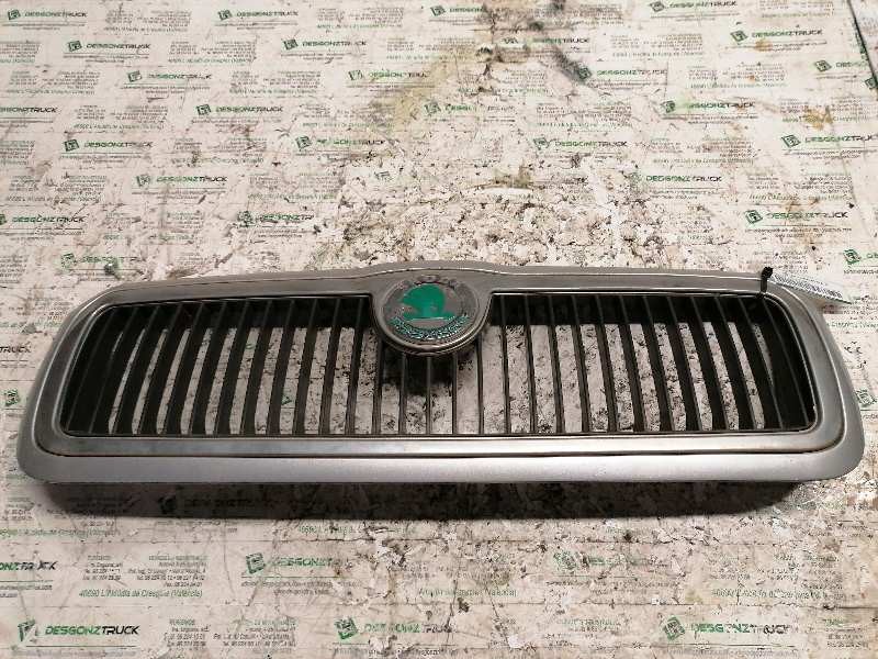 Recambio de rejilla delantera para skoda octavia berlina (1u2) 1.9 tdi pilot (81kw) referencia OEM IAM   