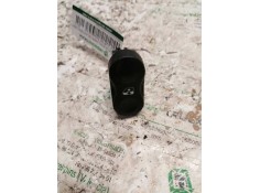 Recambio de mando elevalunas delantero derecho para dacia duster ambiance 4x2 referencia OEM IAM   5 PINS