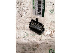 Recambio de mando elevalunas delantero derecho para dacia duster ambiance 4x2 referencia OEM IAM   5 PINS 2