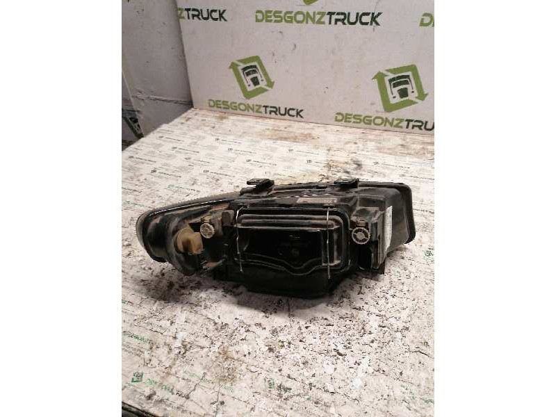 Recambio de faro izquierdo para seat leon (1m1) referencia OEM IAM   8 PINS