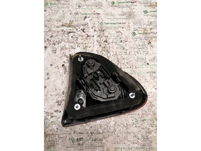 Recambio de piloto trasero izquierdo para seat leon (1m1) referencia OEM IAM   6/4/2 PINS