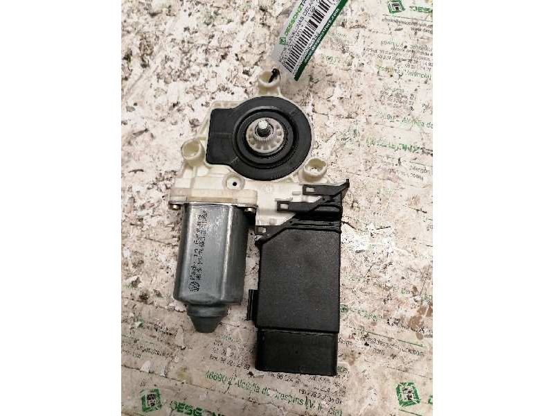 Recambio de motor elevalunas delantero derecho para seat leon (1m1) referencia OEM IAM 1J0959802G 9776101436203 29 PINS