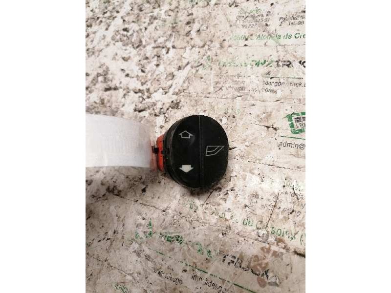 Recambio de mando elevalunas delantero derecho para ford fiesta (cbk) ambiente referencia OEM IAM 96FG14529AC 7 PINS 