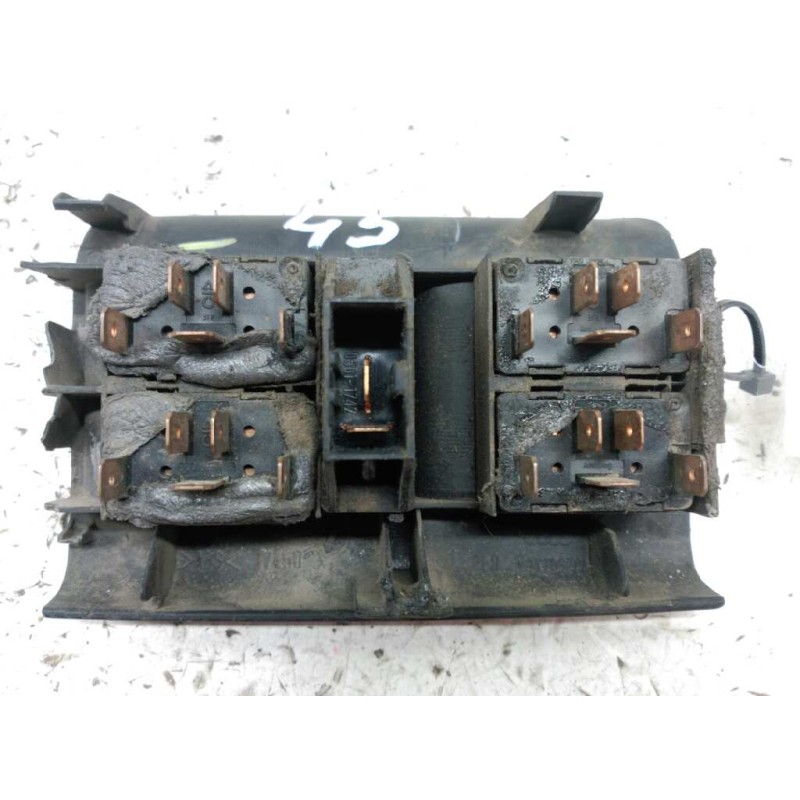 Recambio de mando elevalunas delantero izquierdo para audi a4 avant (8e) 1.9 tdi (96kw) referencia OEM IAM 801959515B  