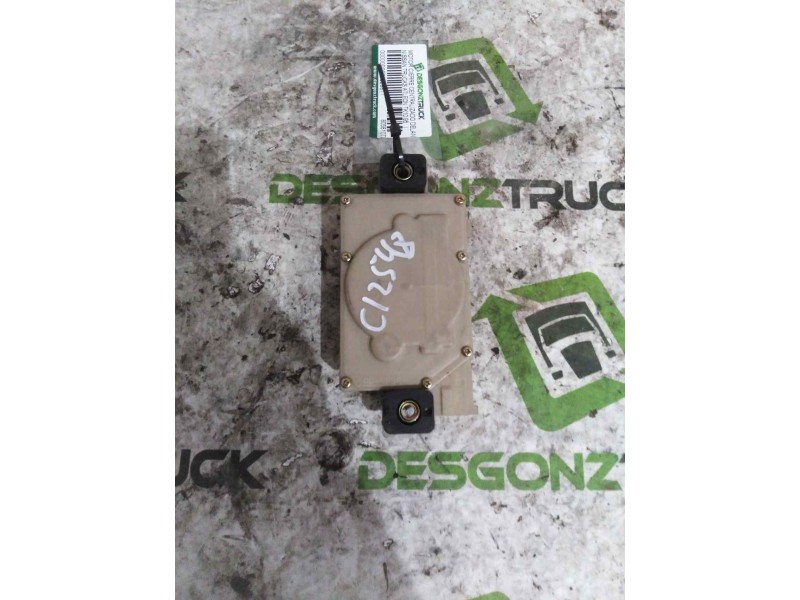 Recambio de motor cierre centralizado delantero derecho para nissan trucks atleon tk10.95 referencia OEM IAM 805810T010  