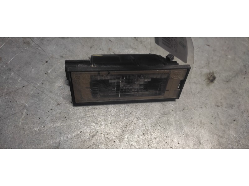 Recambio de piloto matricula para dacia sandero referencia OEM IAM   2 PINS