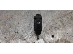 Recambio de mando elevalunas delantero derecho para hyundai accent (mc) gl referencia OEM IAM 935782D000 7 PINS 