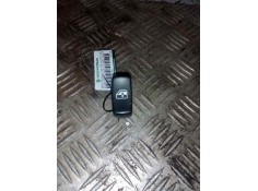 Recambio de mando elevalunas delantero izquierdo para scania serie p/g/r (l-clase) fsa g440 (4x2) corto cg 14 referencia OEM IAM