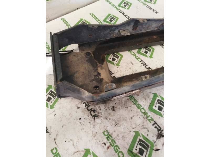 Recambio de puntera paragolpes delantero derecha para nissan l - 80.14 referencia OEM IAM   