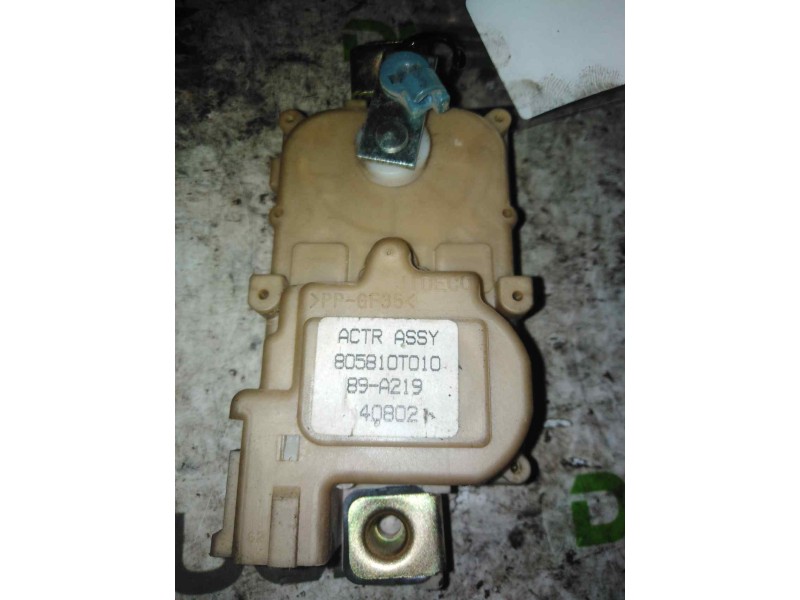 Recambio de motor cierre centralizado delantero derecho para nissan trucks atleon 140 referencia OEM IAM 805810T010  