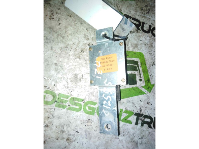 Recambio de motor cierre centralizado delantero izquierdo para nissan trucks atleon tk 95/2 referencia OEM IAM 805800T000  