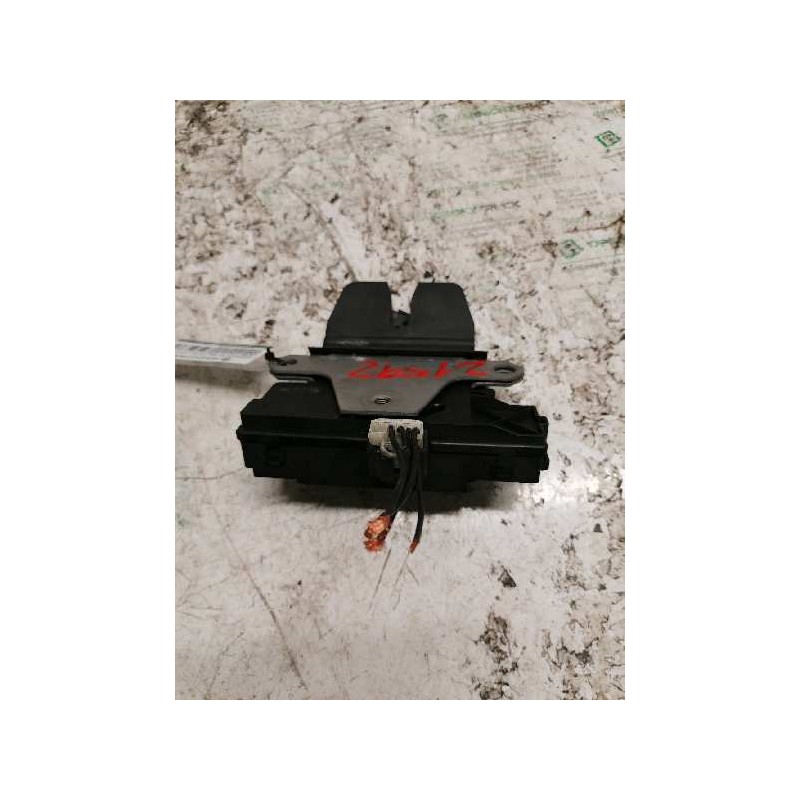 Recambio de cerradura maletero / porton para ford focus berlina (cap) ambiente (d) referencia OEM IAM   4 CABLES