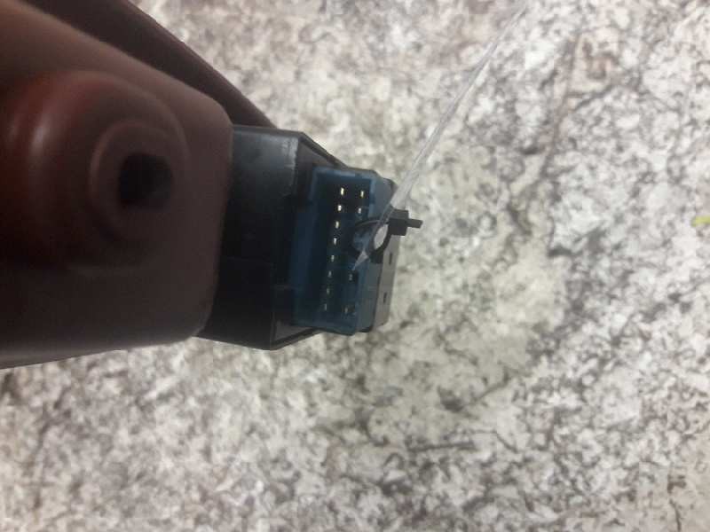Recambio de mando elevalunas delantero izquierdo para daewoo nubira berlina se (1999) referencia OEM IAM 96190771 96190775 96206