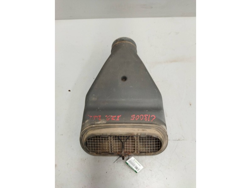 Recambio de tubo admision para iveco eurocargo 05.03 referencia OEM IAM 500317172  