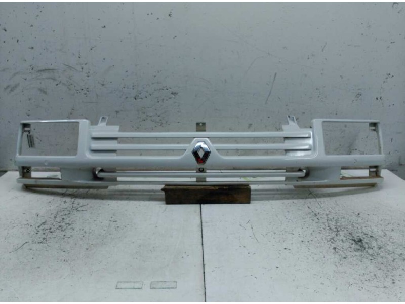 Recambio de rejilla paragolpes central para renault trafic (desde 5.89) t 1100 referencia OEM IAM   