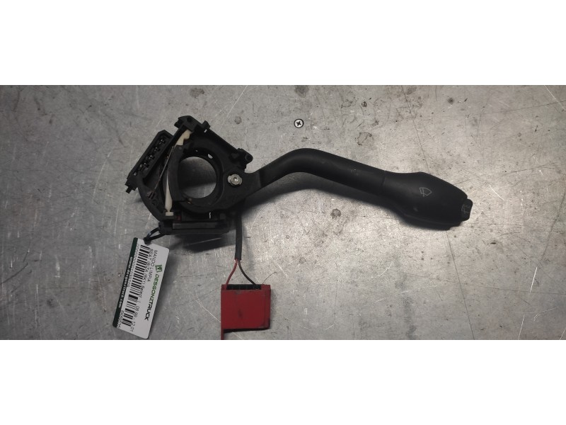 Recambio de mando limpia para seat ibiza (6k1) select referencia OEM IAM 6K6953503  