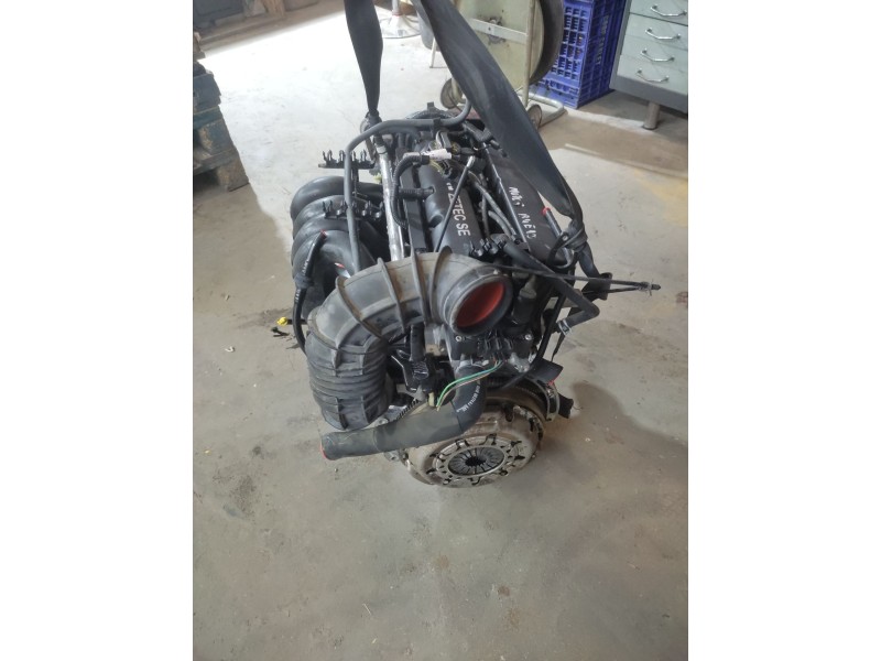 Recambio de motor completo para ford focus turnier (cak) ghia referencia OEM IAM FYDB  