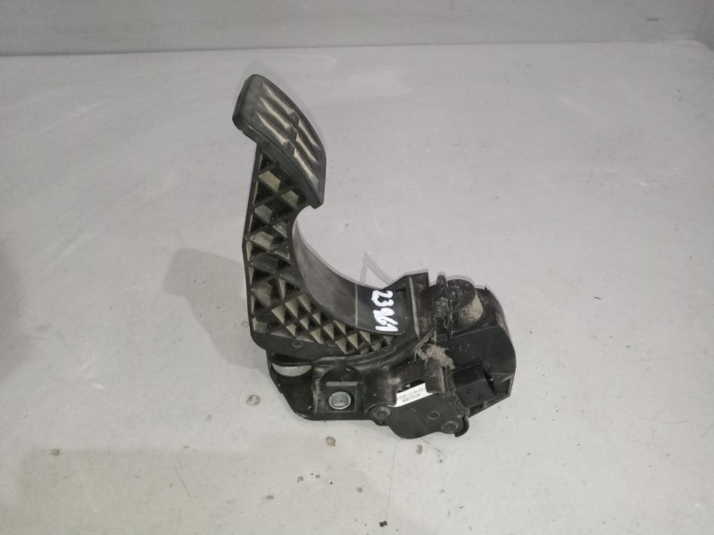 Recambio de pedal acelerador para renault serie t fg 4x2 cabina high-sleeper referencia OEM IAM 7482267250  