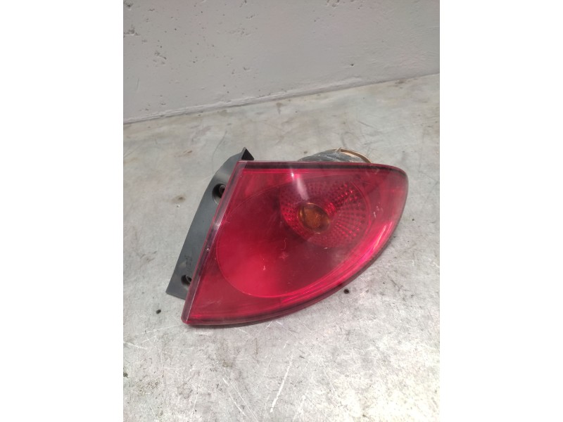 Recambio de piloto trasero derecho para seat toledo (5p2) magnus referencia OEM IAM   