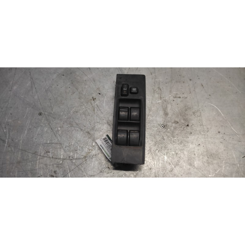 Recambio de mando elevalunas delantero izquierdo para toyota corolla verso (r1) 2,2 d-4d sport referencia OEM IAM 848200F03000  