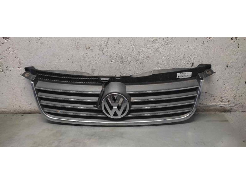 Recambio de rejilla delantera para volkswagen passat variant (3b6) referencia OEM IAM   