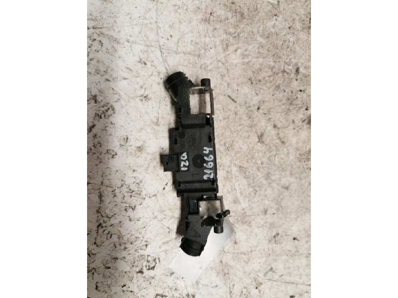 Recambio de sensor para audi a3 (8l) 1.9 tdi ambiente referencia OEM IAM 8L4951177A 4 PINS IZQUIERDO