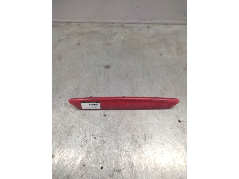 Recambio de luz central de freno para volkswagen polo (9n1) conceptline referencia OEM IAM   