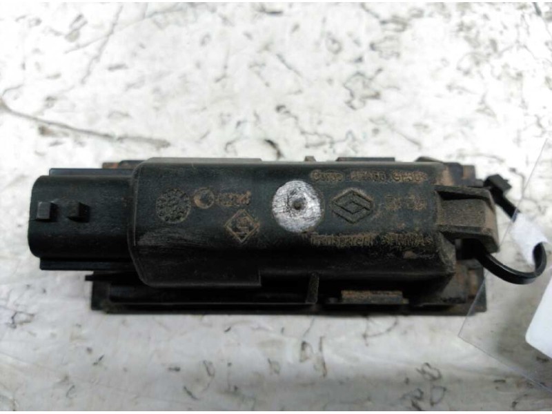 Recambio de piloto matricula para renault megane ii berlina 5p confort dynamique referencia OEM IAM  DERECHO 