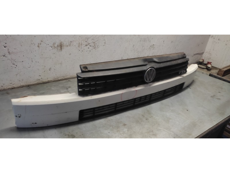 Recambio de rejilla delantera para volkswagen t4 bus (mod. 1991) 1.9 diesel (1x) referencia OEM IAM   