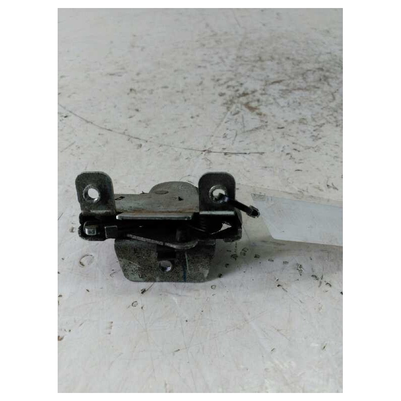Recambio de cerradura maletero / porton para opel vectra b caravan comfort referencia OEM IAM  PARTE INTERIOR 