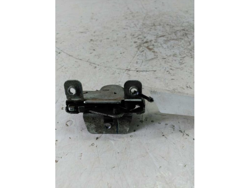 Recambio de cerradura maletero / porton para opel vectra b caravan comfort referencia OEM IAM  PARTE INTERIOR 