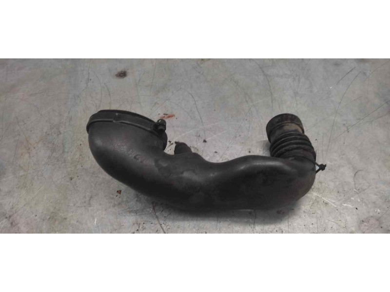 Recambio de tubo admision para bmw serie 1 berlina (e81/e87) 120d referencia OEM IAM 137177916402  