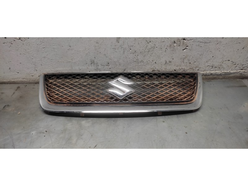 Recambio de rejilla delantera para suzuki grand vitara jb (jt) 1.6 16v cat referencia OEM IAM   