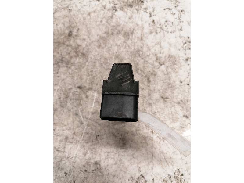 Recambio de bobina encendido para seat ibiza (6l1) 1.4 16v referencia OEM IAM 036905715 4 PINS 