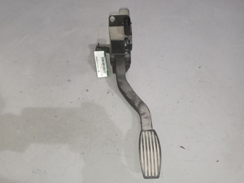 Recambio de pedal acelerador para iveco daily iv caja/chasis 35c12, 35s12 referencia OEM IAM 504061734  0281002632