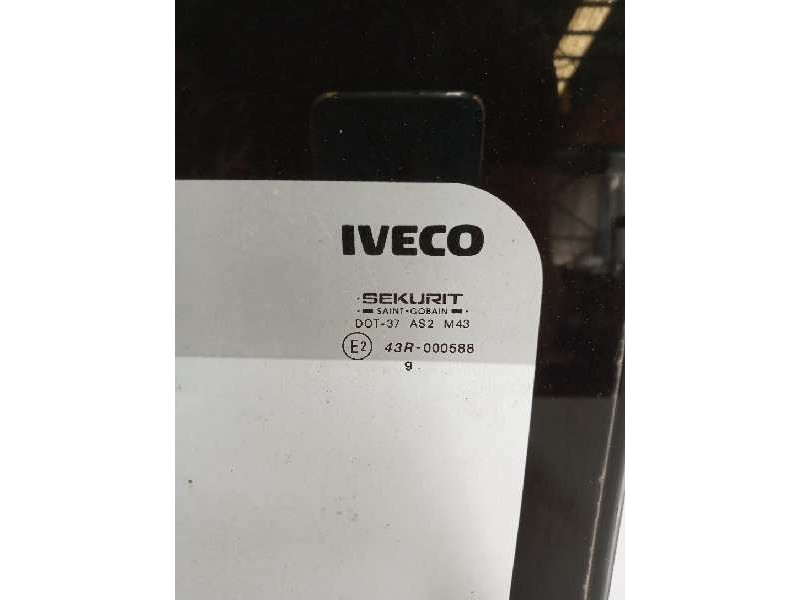 Recambio de luna custodia delantera derecha para iveco eurocargo 5.9 diesel referencia OEM IAM 8143770  