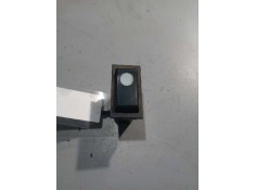 Recambio de mando elevalunas delantero izquierdo para renault magnum ab 2005 12.8 diesel referencia OEM IAM   