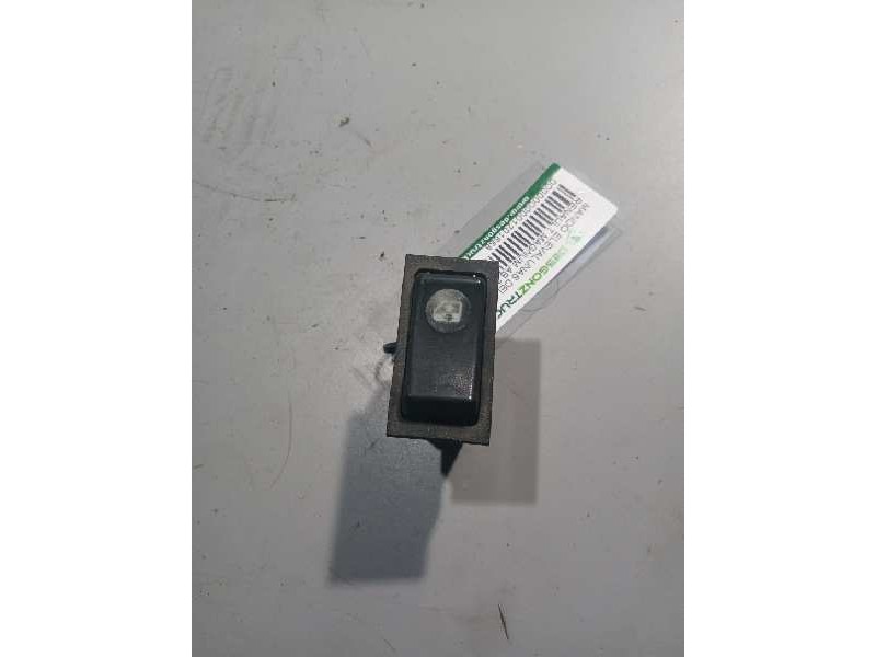 Recambio de mando elevalunas delantero derecho para renault magnum ab 2005 12.8 diesel referencia OEM IAM   